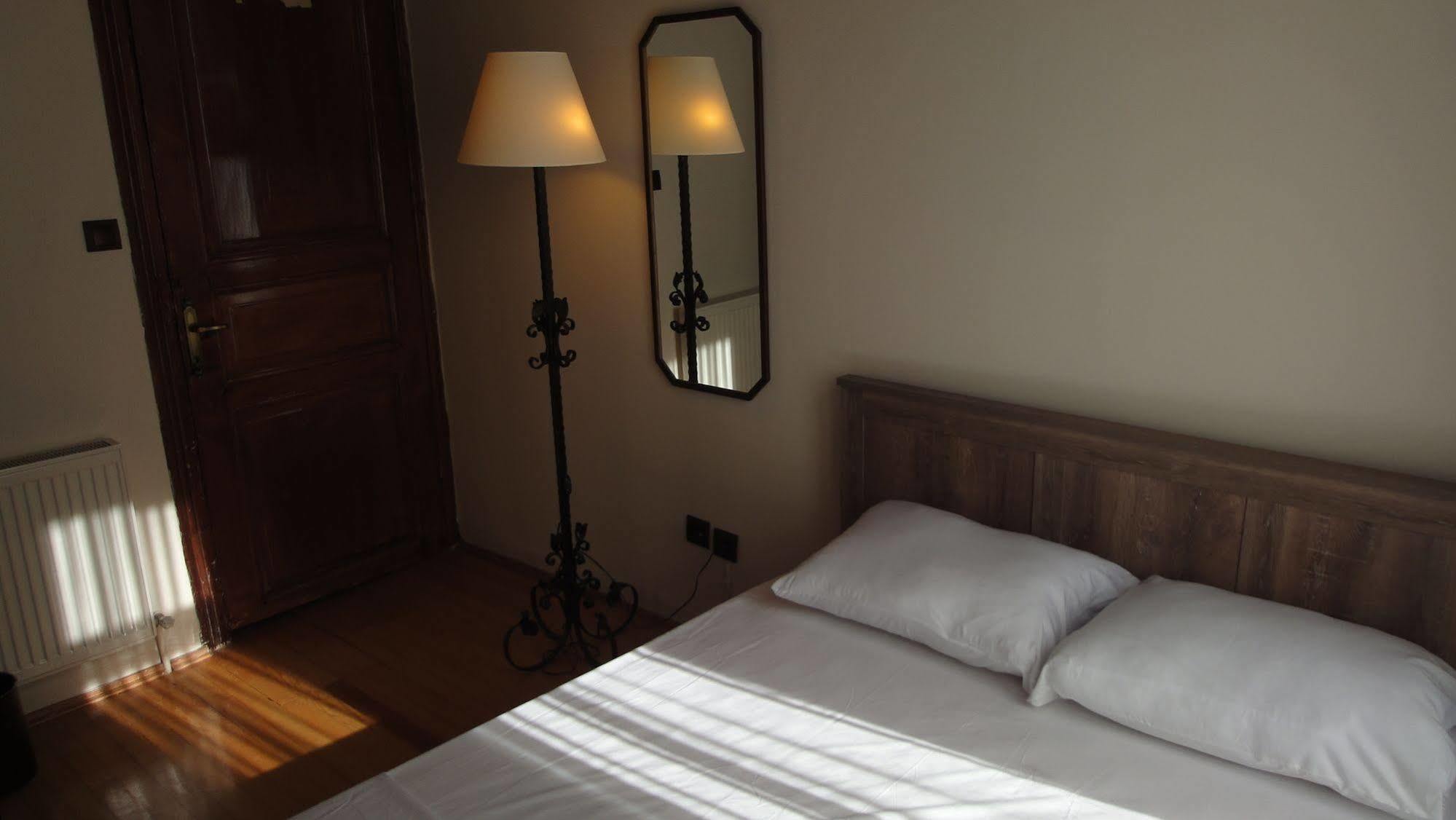 Veni Vidi Dormi Hostel Isztambul Kültér fotó